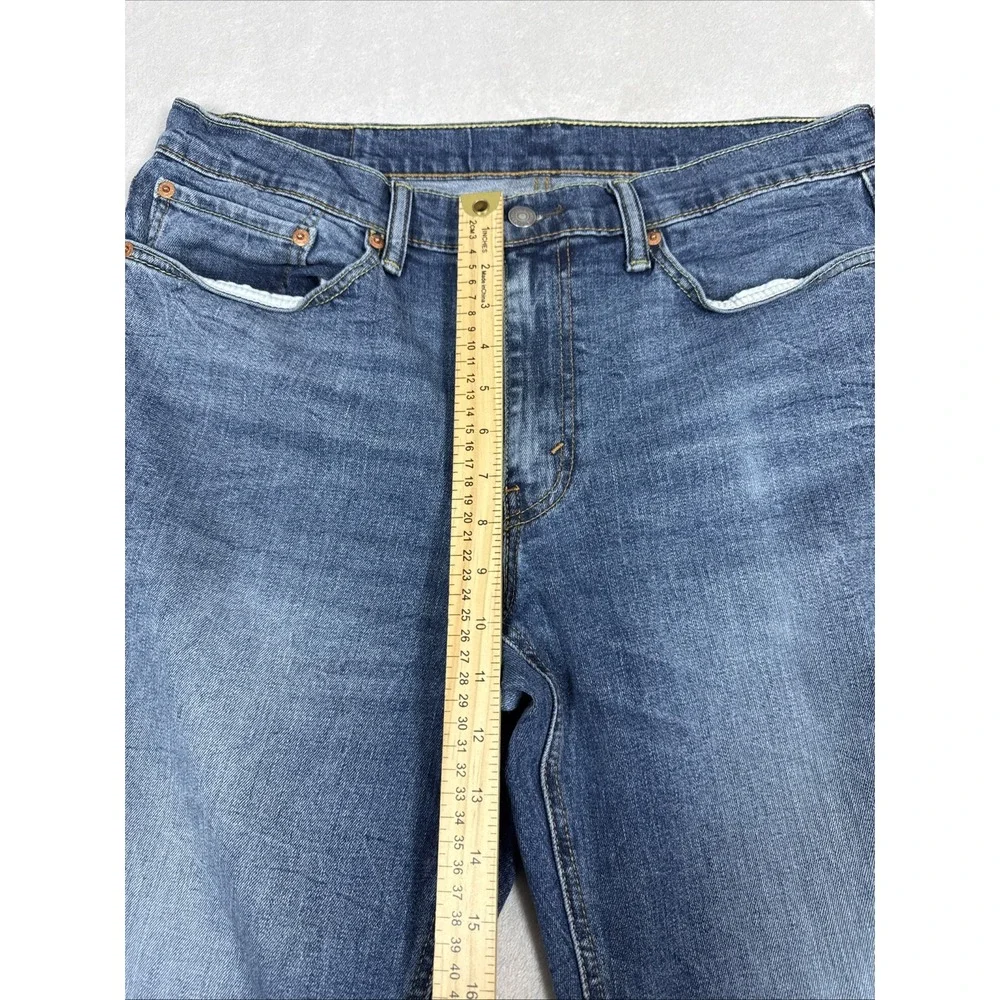 Levi's Men's 541 Athletic Flex Fit Blue Jeans Medium Wash 34X32 (34X30) - Picture 7 of 11